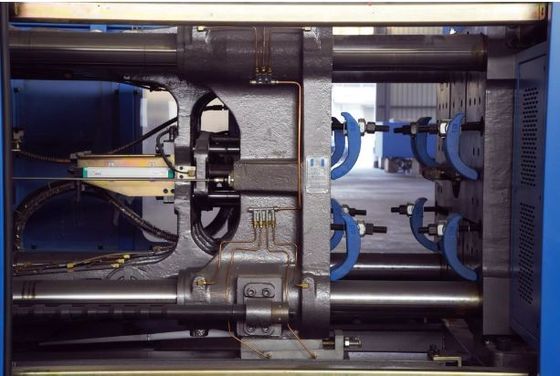 ISO9001 1400 Ton Large Injection Molding Machine For Micro Small Products