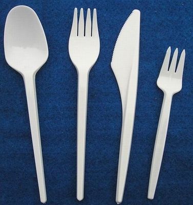 High Speed Injection Molding Machine 88kn Thin Walled Cutlery Dedicated 680 Mm