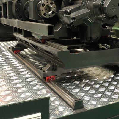 Customized Products Fruit Crate Plastic Injection Molding Machine 650T CE Certificate